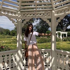 Meet your Posher, Julia